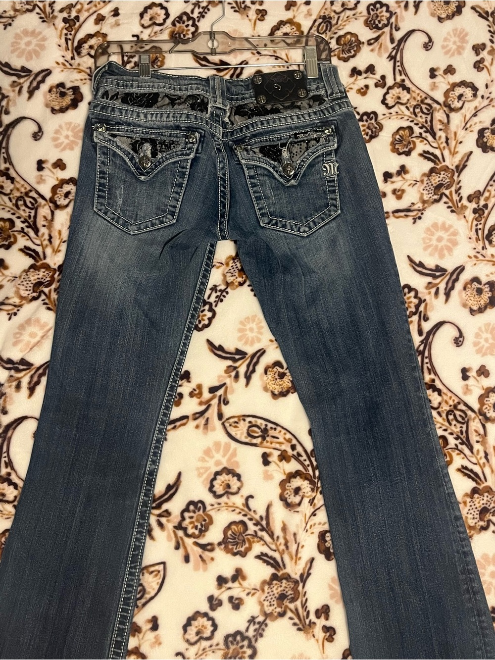 Miss Me Bootcut Jeans in Dark Blue with Embellished Back Pockets